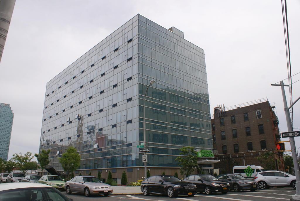 Wyndham Garden Long Island City Nueva York Exterior foto