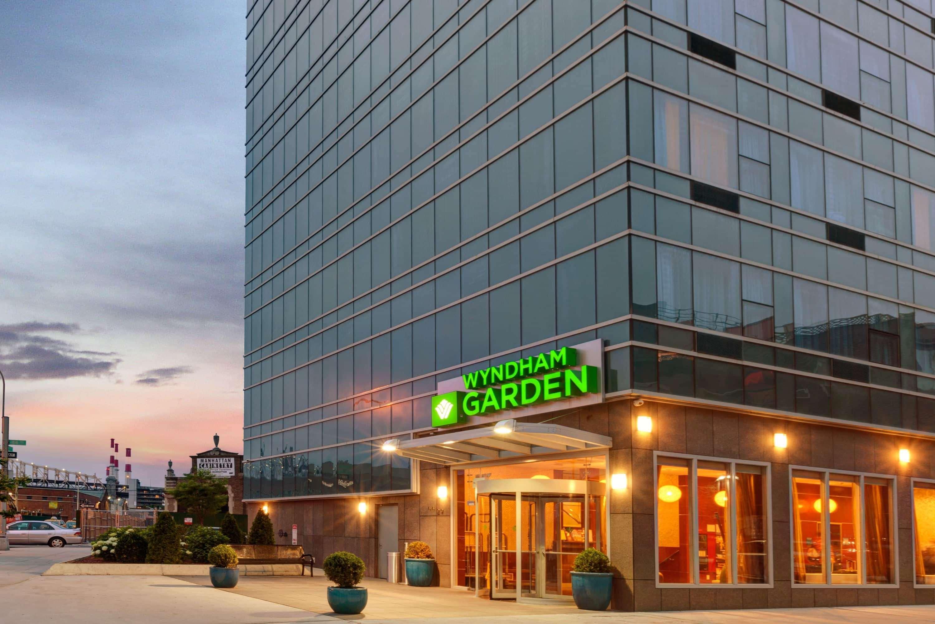 Wyndham Garden Long Island City Nueva York Exterior foto